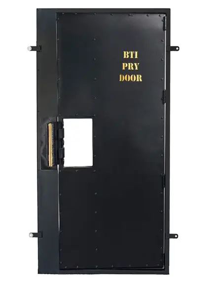 Pry Breaching Door Wall Mount